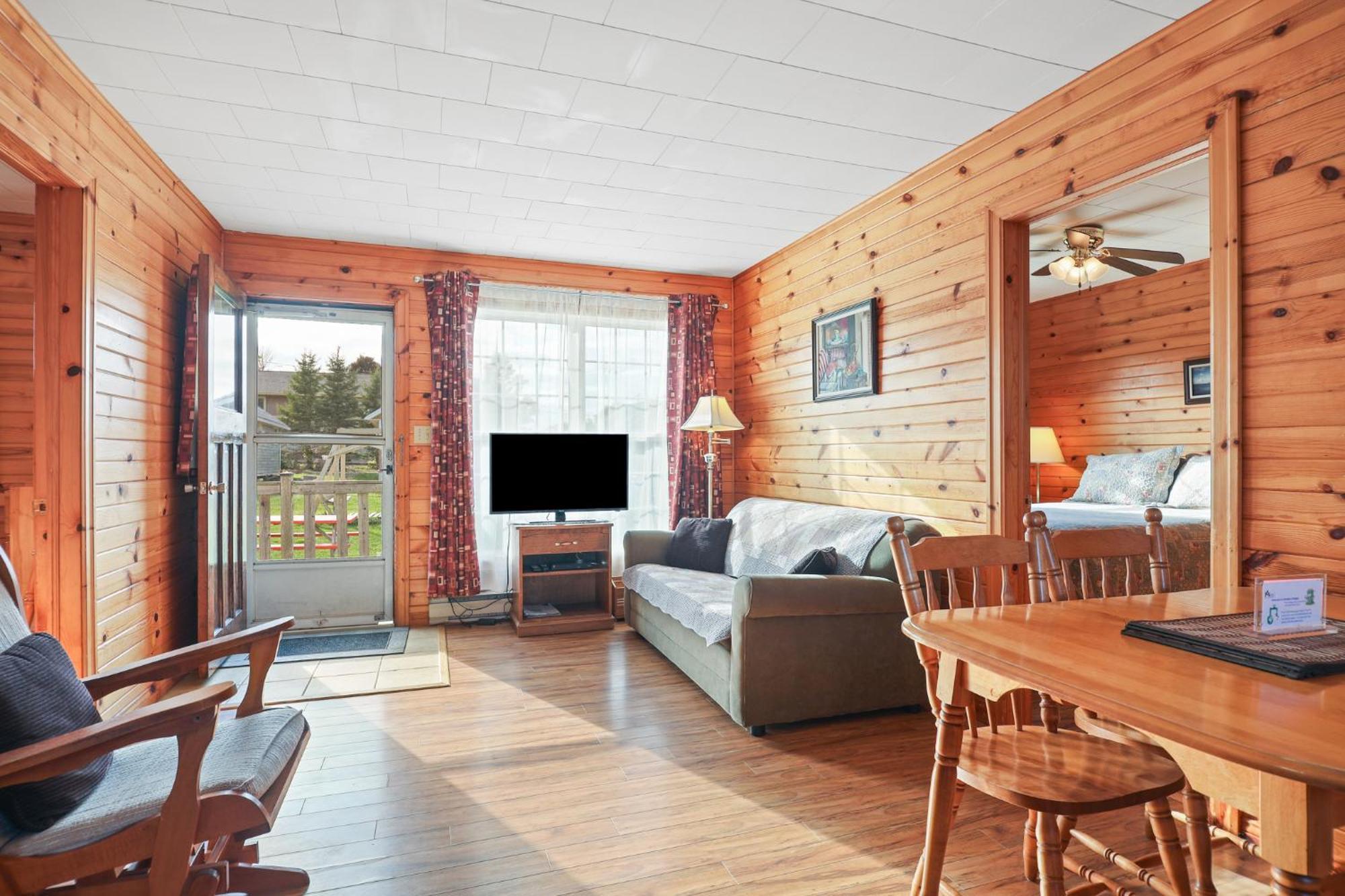Avonlea Cottages Cavendish Exterior photo